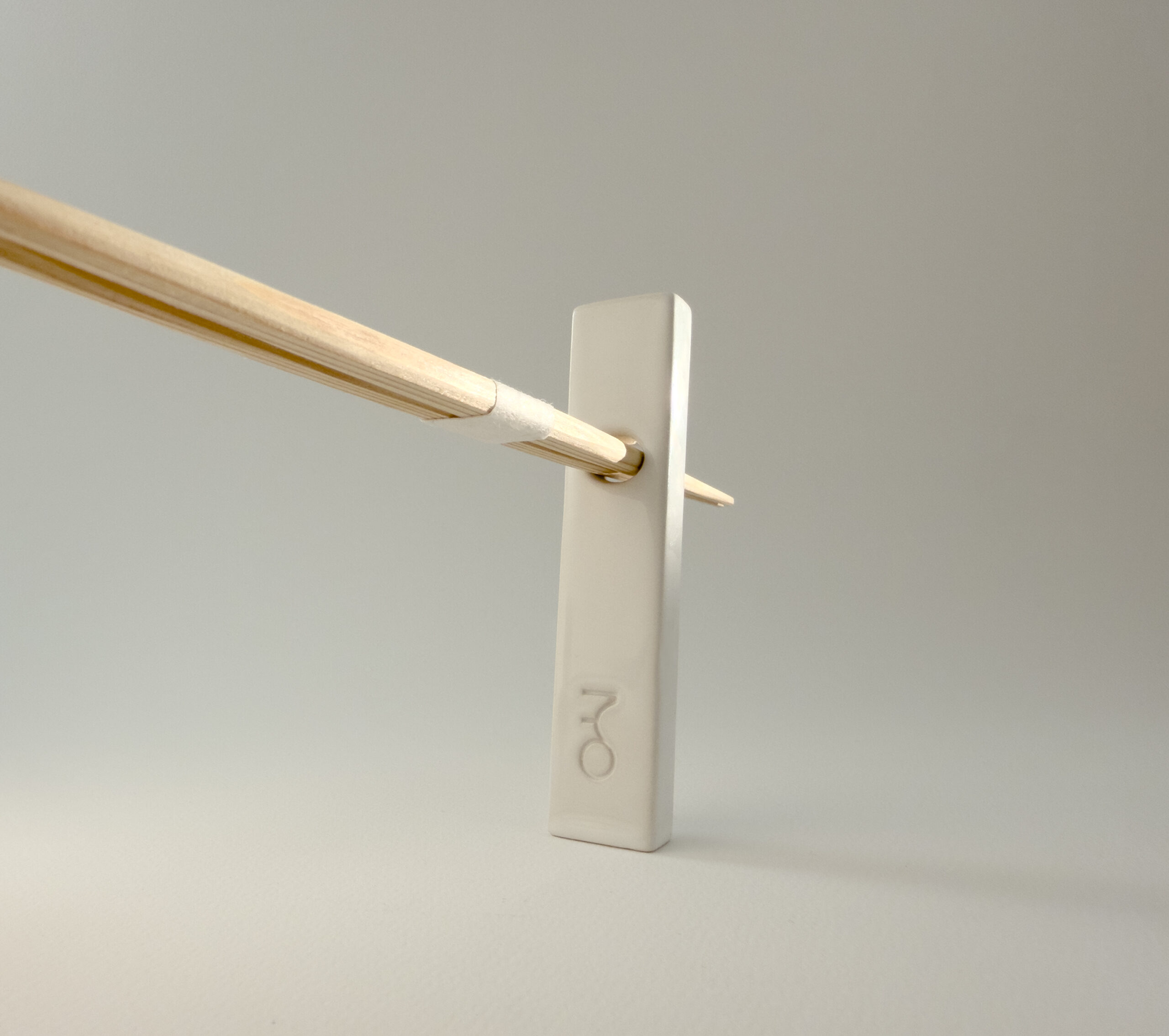 IYO_PQ_17 chopstick